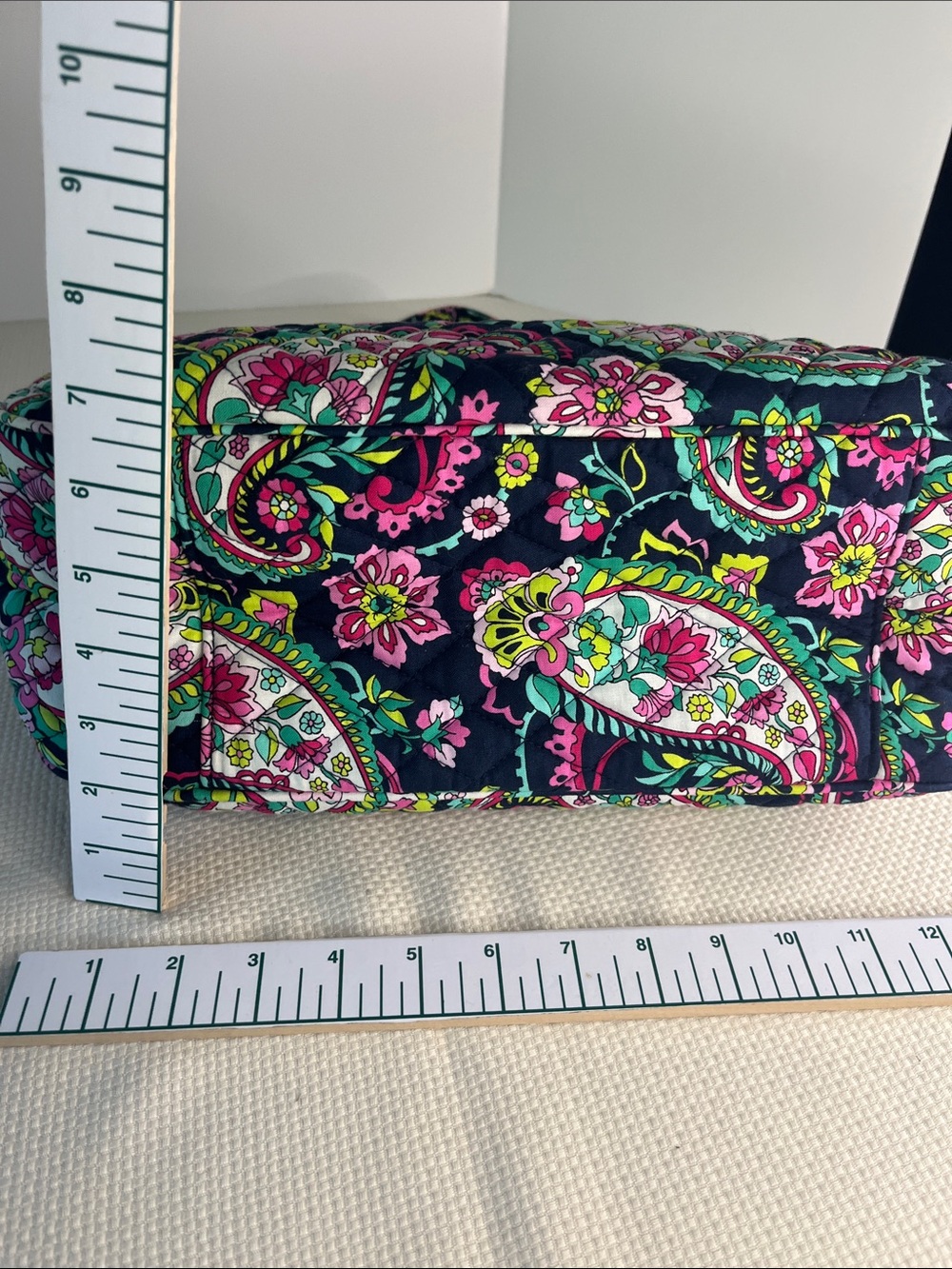 Vera Bradley Navy Multi-Color "Petal Paisley" retired large 3 section purse - Picture 10 of 17